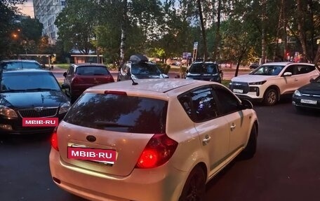 KIA cee'd I рестайлинг, 2009 год, 670 000 рублей, 8 фотография