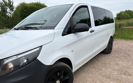 Mercedes-Benz Vito, 2018 год, 2 200 000 рублей, 3 фотография