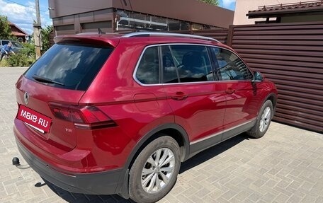 Volkswagen Tiguan II, 2017 год, 1 950 000 рублей, 4 фотография
