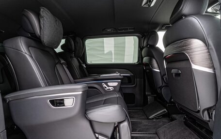 Mercedes-Benz V-Класс, 2026 год, 12 990 000 рублей, 25 фотография
