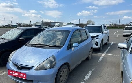 Honda Fit III, 2002 год, 320 000 рублей, 3 фотография