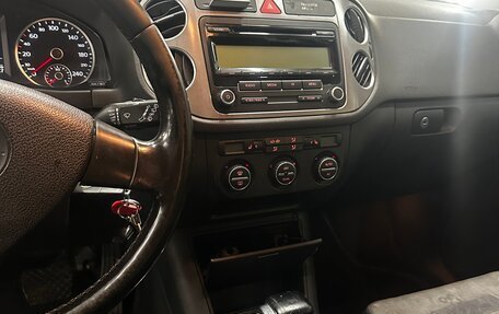 Volkswagen Tiguan I, 2009 год, 750 000 рублей, 23 фотография