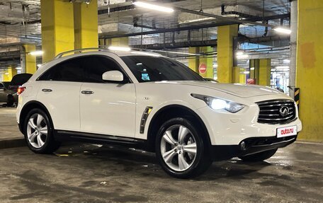 Infiniti FX II, 2010 год, 1 239 000 рублей, 8 фотография