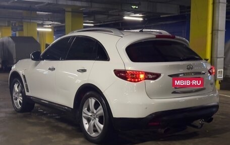 Infiniti FX II, 2010 год, 1 239 000 рублей, 7 фотография