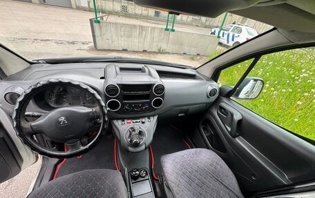 Peugeot Partner II рестайлинг 2, 2013 год, 450 000 рублей, 5 фотография