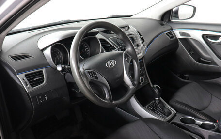 Hyundai Elantra V, 2015 год, 999 000 рублей, 10 фотография