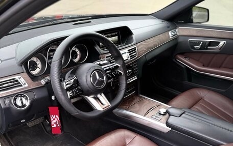 Mercedes-Benz E-Класс, 2013 год, 2 550 000 рублей, 10 фотография
