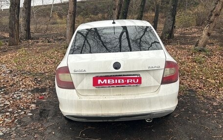 Skoda Rapid I, 2015 год, 650 000 рублей, 3 фотография