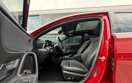 Mercedes-Benz A-Класс, 2022 год, 2 200 000 рублей, 7 фотография