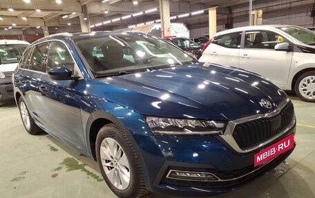 Skoda Octavia IV, 2021 год, 2 099 000 рублей, 2 фотография