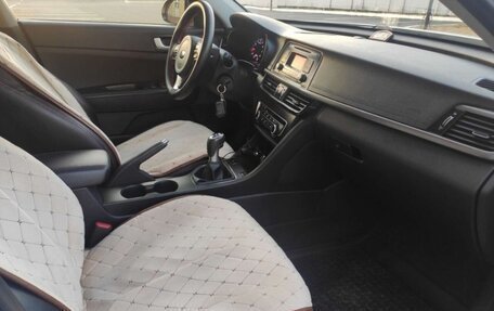 KIA Optima IV, 2017 год, 1 350 000 рублей, 9 фотография