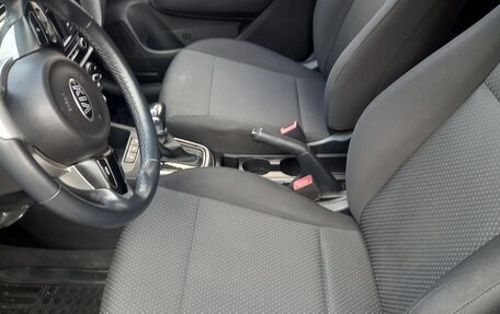 KIA Rio IV, 2020 год, 1 280 000 рублей, 8 фотография