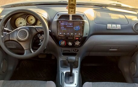 Toyota RAV4, 2003 год, 595 000 рублей, 12 фотография