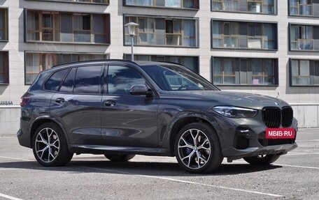 BMW X5, 2022 год, 7 050 000 рублей, 3 фотография