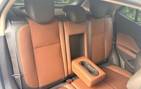 Opel Mokka I, 2013 год, 1 300 000 рублей, 19 фотография