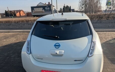 Nissan Leaf I, 2012 год, 1 050 000 рублей, 5 фотография