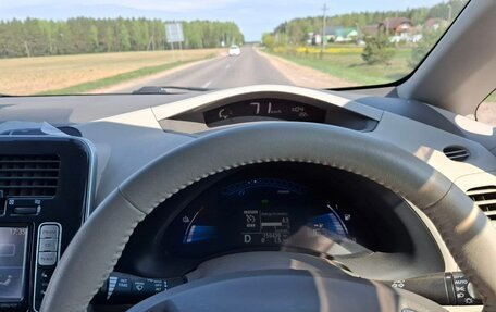 Nissan Leaf I, 2012 год, 1 050 000 рублей, 10 фотография