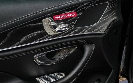 Mercedes-Benz CLS, 2018 год, 4 700 000 рублей, 18 фотография