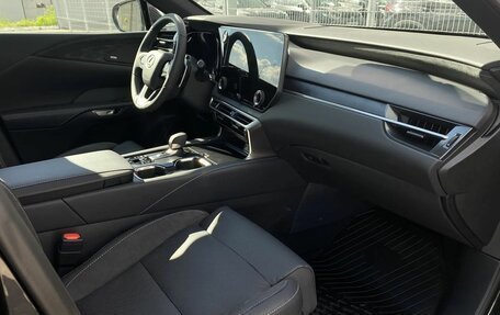 Lexus RX IV рестайлинг, 2025 год, 13 000 000 рублей, 30 фотография
