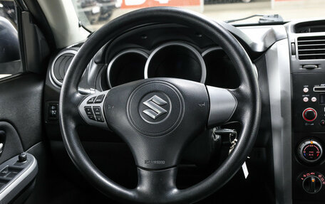 Suzuki Grand Vitara, 2005 год, 747 000 рублей, 18 фотография