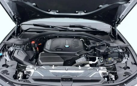 BMW 3 серия, 2019 год, 3 970 000 рублей, 16 фотография