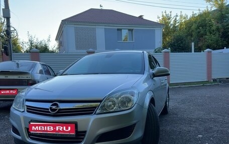 Opel Astra H, 2010 год, 870 000 рублей, 1 фотография