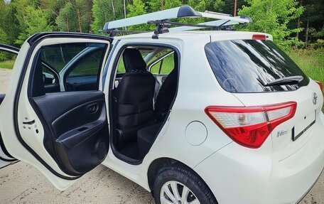 Toyota Vitz, 2017 год, 780 000 рублей, 7 фотография