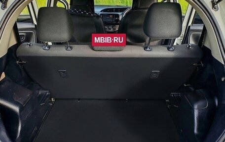 Toyota Vitz, 2017 год, 780 000 рублей, 2 фотография
