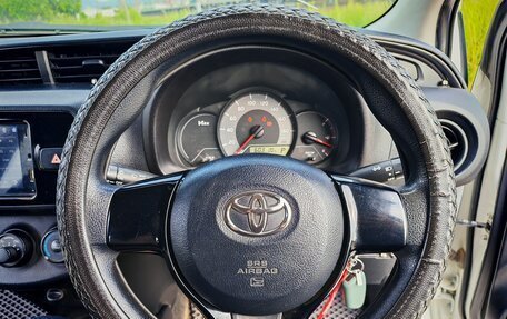 Toyota Vitz, 2017 год, 780 000 рублей, 21 фотография