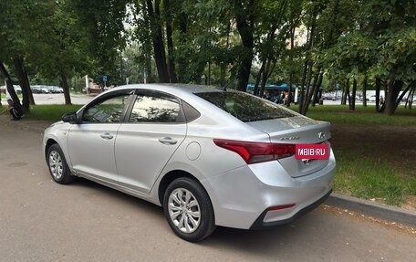 Hyundai Solaris II рестайлинг, 2017 год, 750 000 рублей, 3 фотография