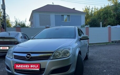 Opel Astra H, 2010 год, 870 000 рублей, 17 фотография