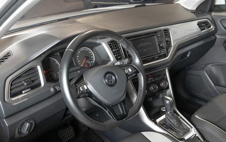 Volkswagen T-Roc I, 2020 год, 2 511 600 рублей, 5 фотография