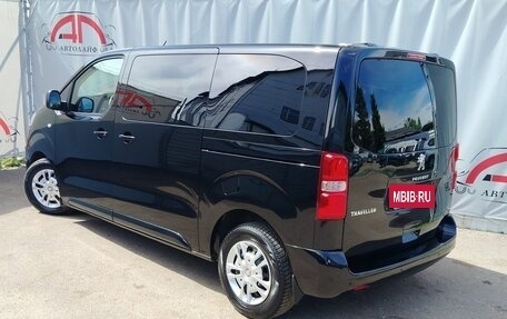 Peugeot Traveller I, 2018 год, 2 599 000 рублей, 3 фотография
