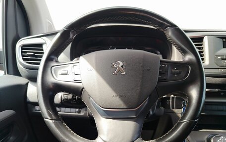 Peugeot Traveller I, 2018 год, 2 599 000 рублей, 16 фотография
