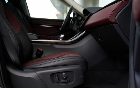 Land Rover Range Rover Evoque II, 2025 год, 6 599 900 рублей, 21 фотография