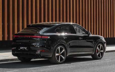 Porsche Cayenne III, 2025 год, 23 048 300 рублей, 2 фотография