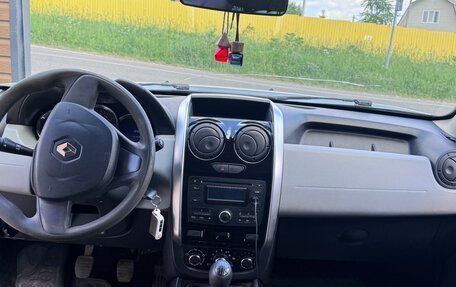 Renault Duster I рестайлинг, 2017 год, 1 000 000 рублей, 6 фотография