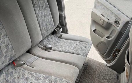 Nissan Rnessa, 1998 год, 350 000 рублей, 9 фотография