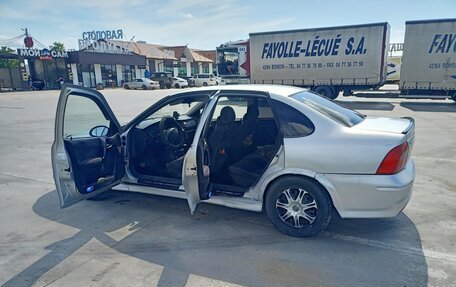 Opel Vectra B рестайлинг, 2001 год, 310 000 рублей, 4 фотография