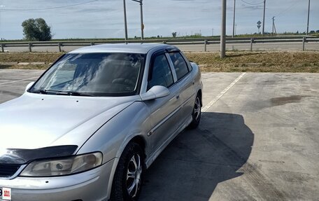 Opel Vectra B рестайлинг, 2001 год, 310 000 рублей, 15 фотография
