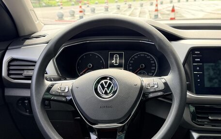 Volkswagen T-Cross I, 2021 год, 1 416 700 рублей, 23 фотография