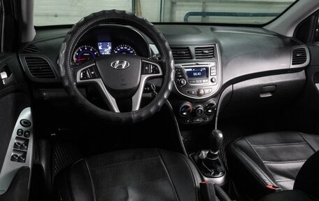 Hyundai Solaris II рестайлинг, 2014 год, 829 000 рублей, 6 фотография