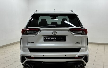 Toyota RAV4, 2020 год, 3 250 000 рублей, 5 фотография