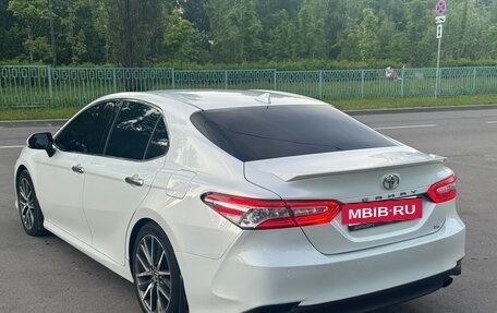 Toyota Camry, 2021 год, 2 995 000 рублей, 5 фотография