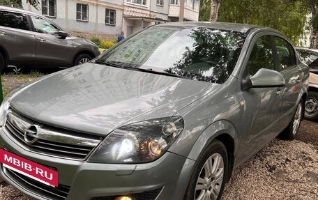 Opel Astra H, 2010 год, 690 000 рублей, 2 фотография