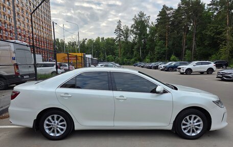 Toyota Camry, 2016 год, 2 200 000 рублей, 11 фотография