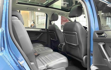 Volkswagen Touran III, 2022 год, 2 220 000 рублей, 12 фотография