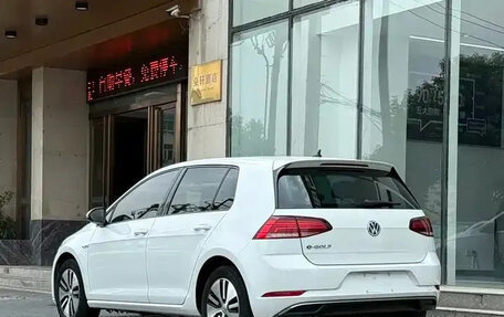 Volkswagen Golf VII, 2018 год, 1 150 010 рублей, 4 фотография