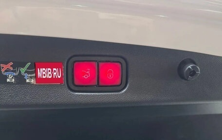 Mercedes-Benz E-Класс, 2025 год, 5 975 700 рублей, 11 фотография