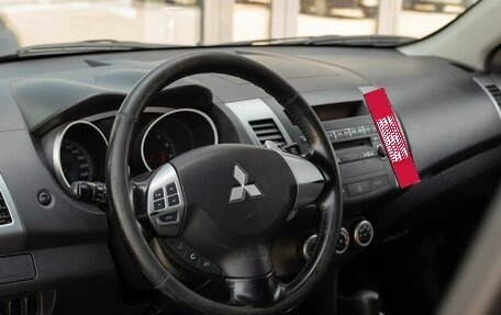 Mitsubishi Outlander III рестайлинг 3, 2008 год, 1 150 000 рублей, 11 фотография